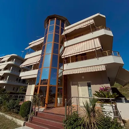 Maria Hotel *