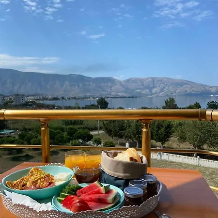 Maria Hotel Radhimë